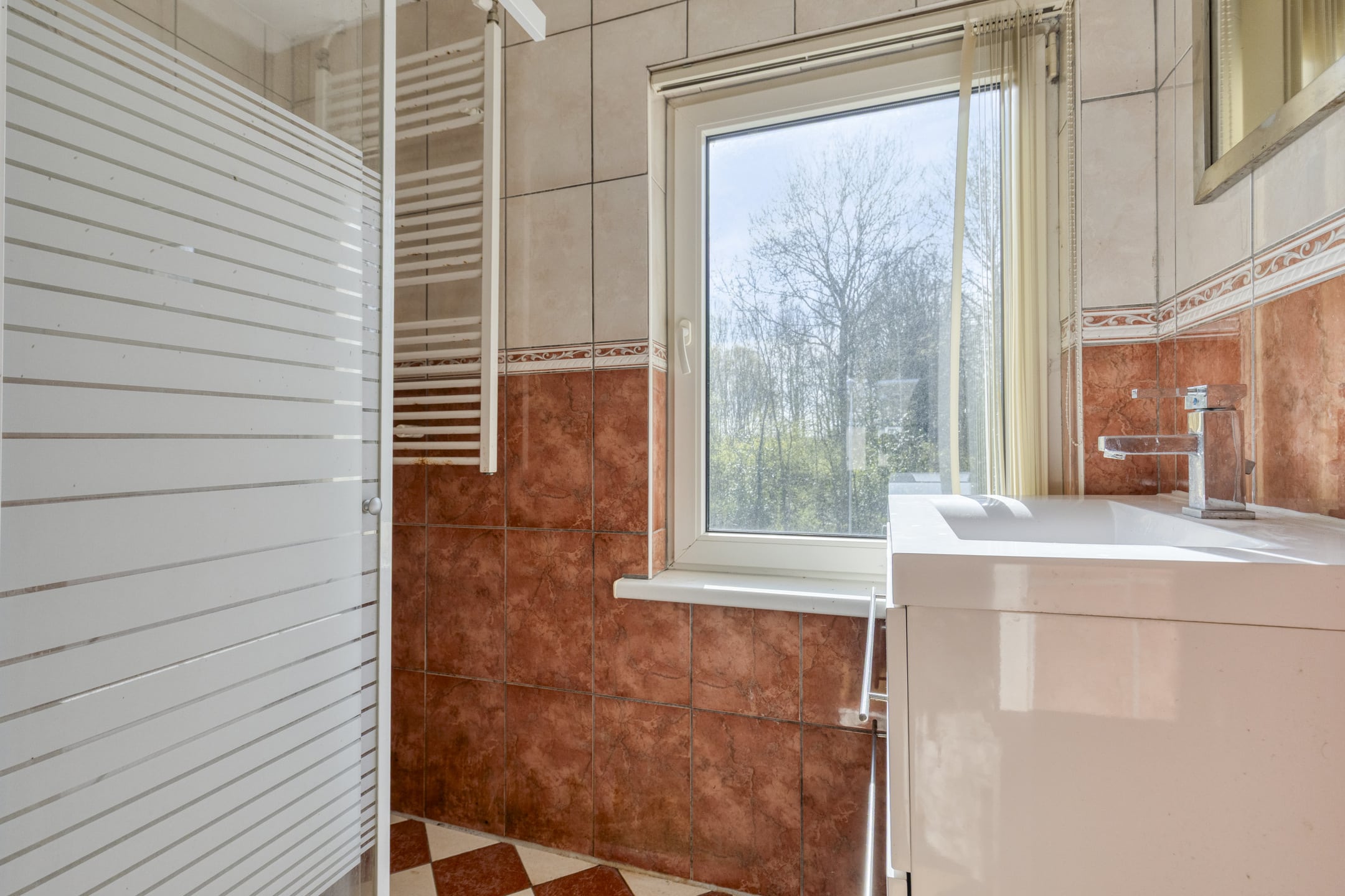Tussenwoning te koop: Drostlaan 34, Sluiskil