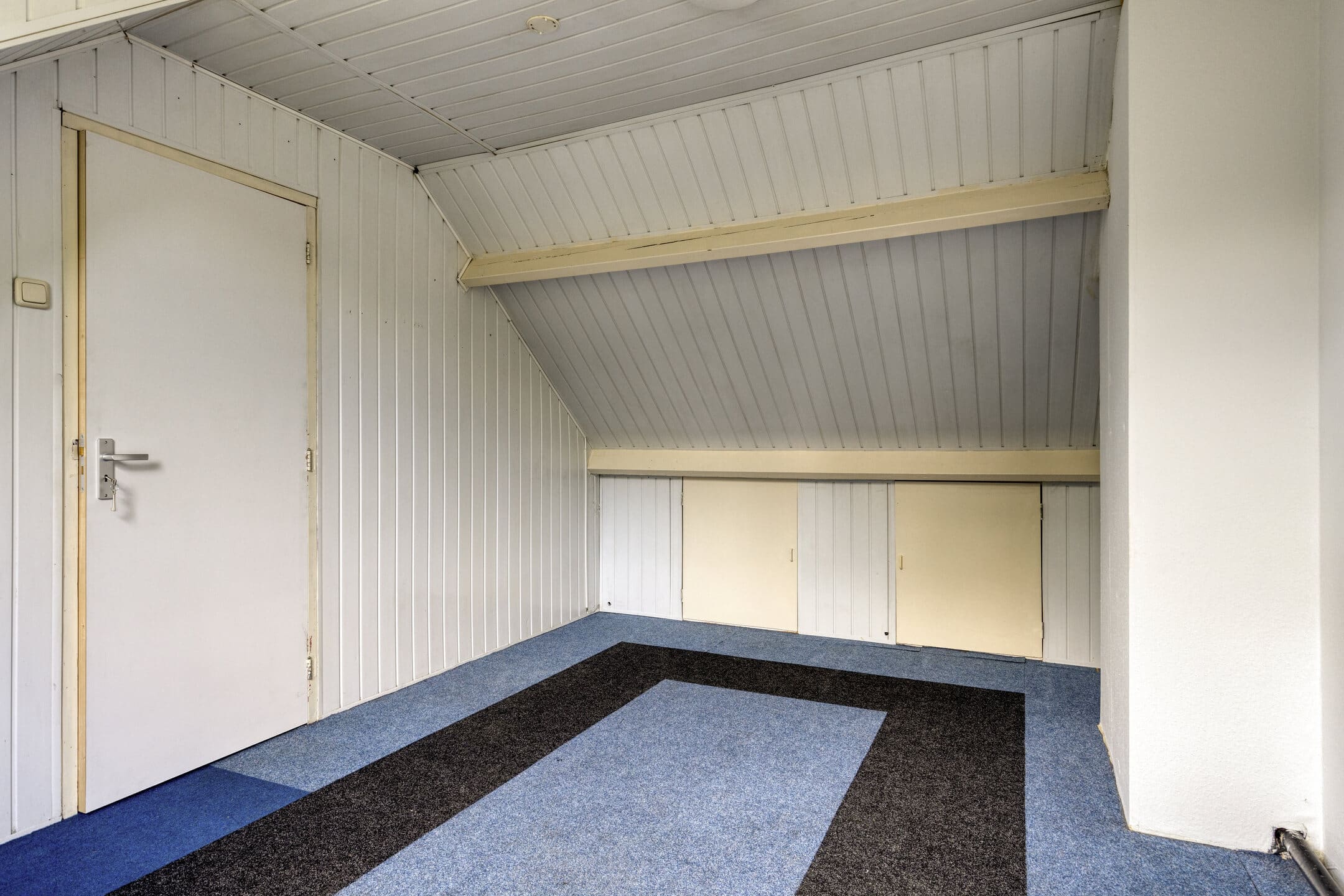 Tussenwoning te koop: Heinoord 18, Breda
