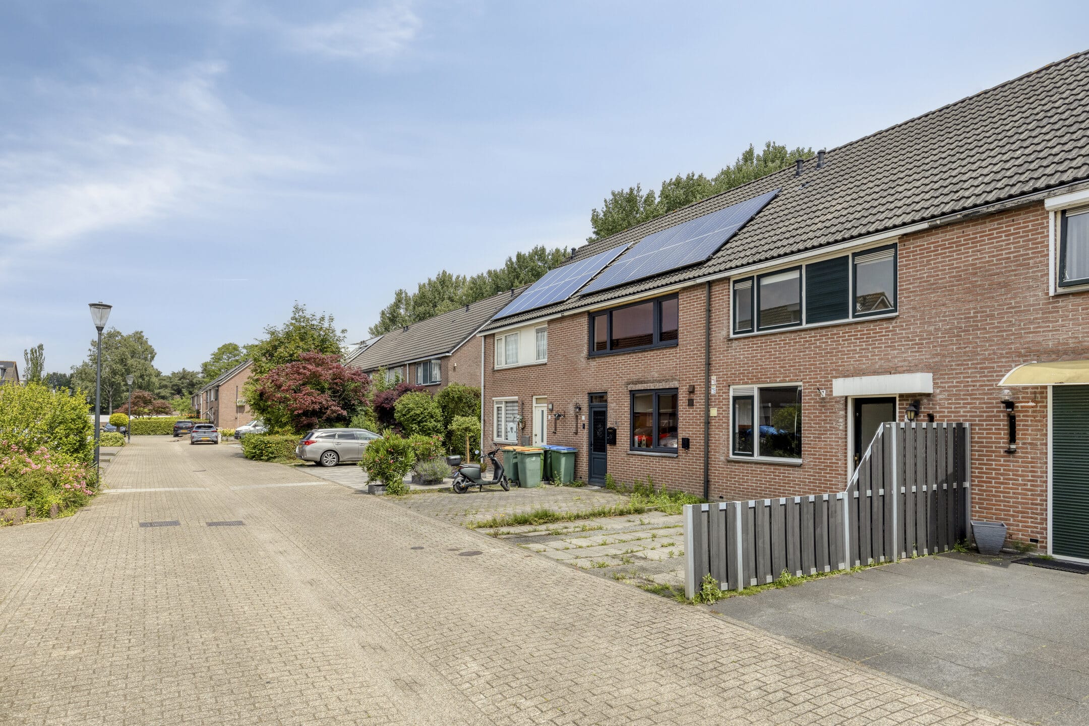 Tussenwoning te koop: Heinoord 18, Breda