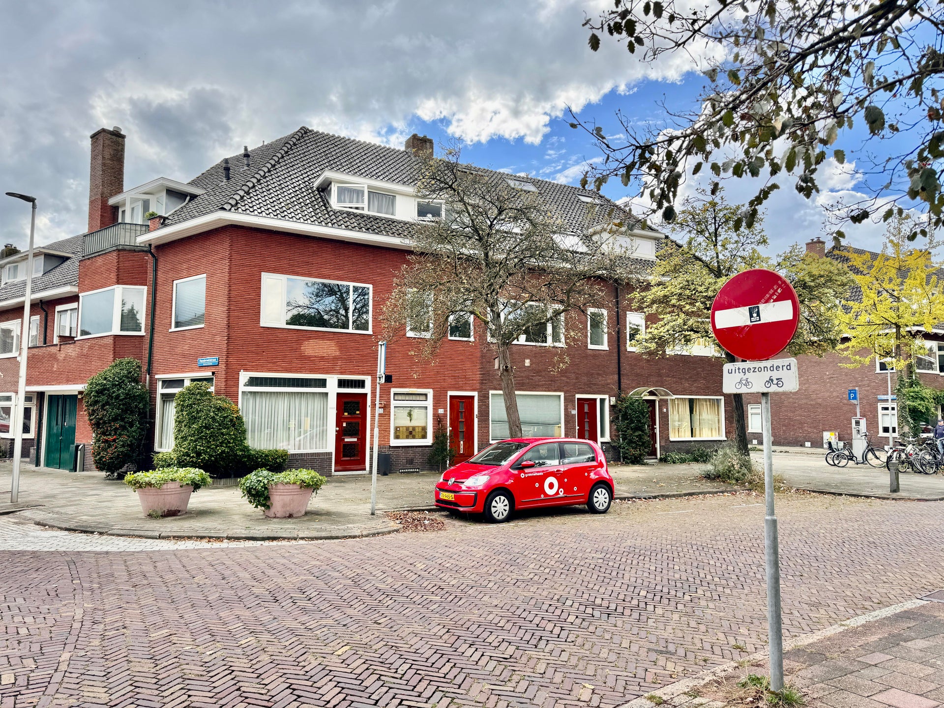 Bekijk foto 1/10 van house in Utrecht