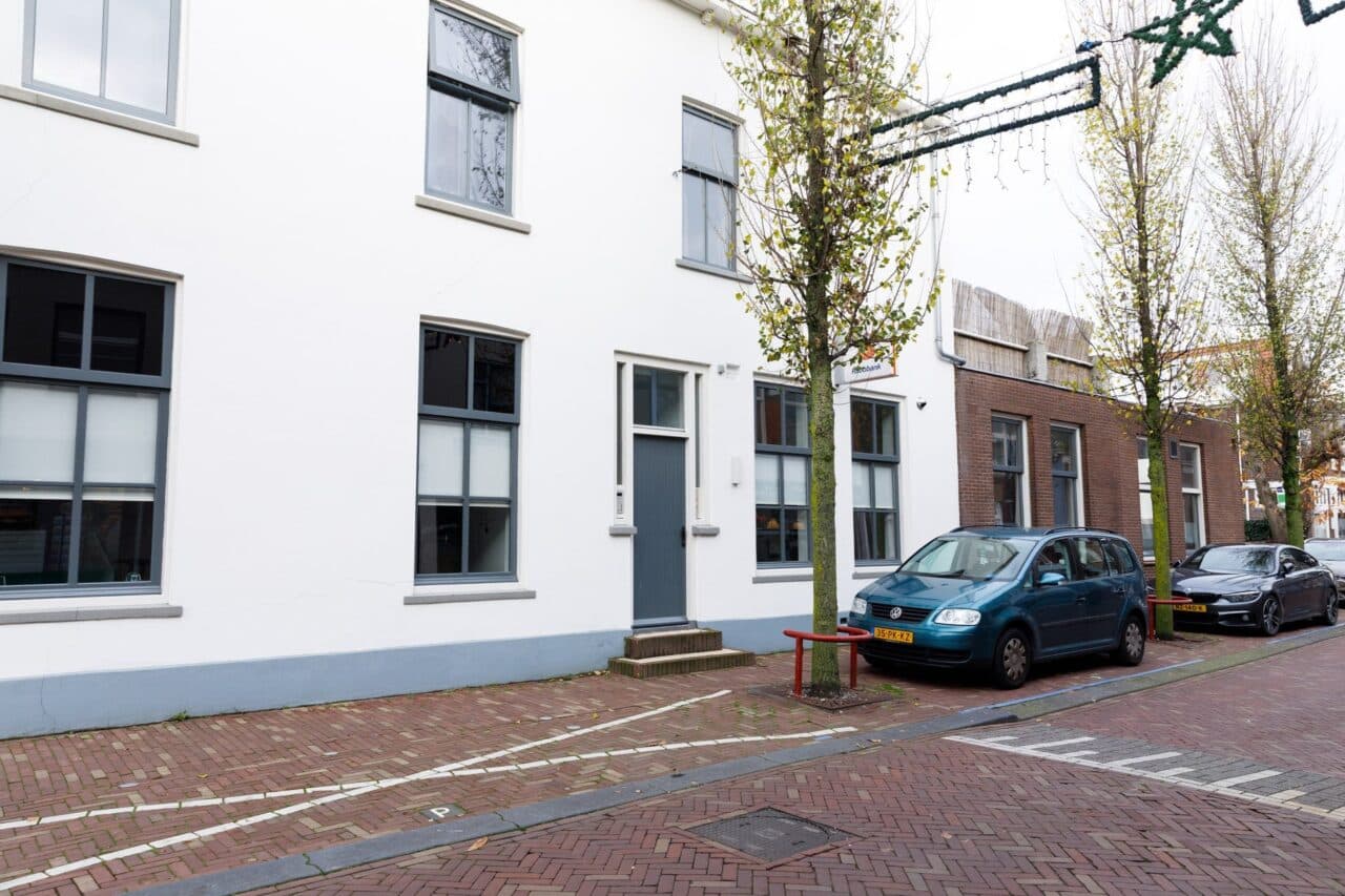 free-sector-houses for rent on Wilhelminastraat 2
