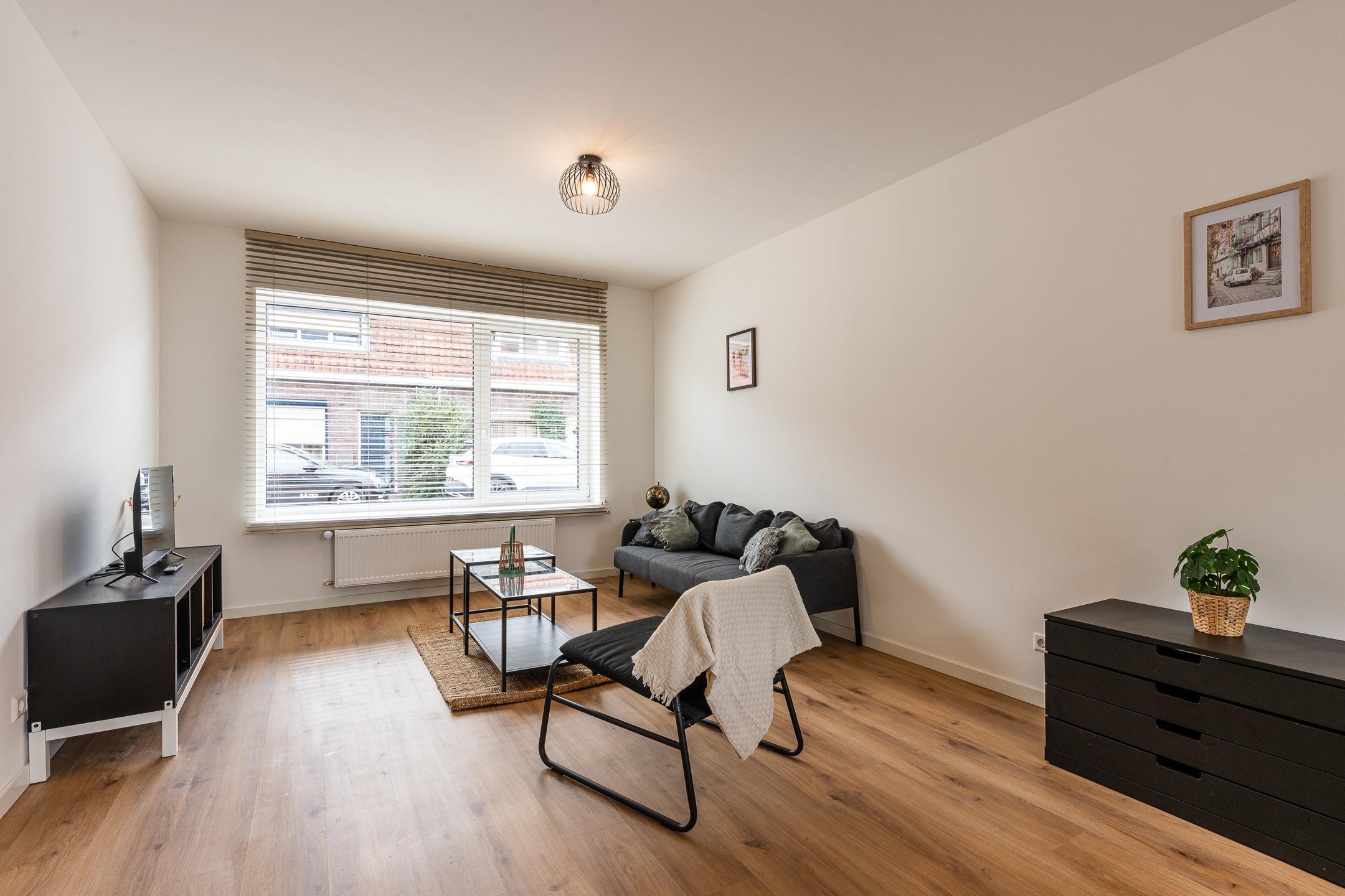 Huis Dahliastraat — foto 2