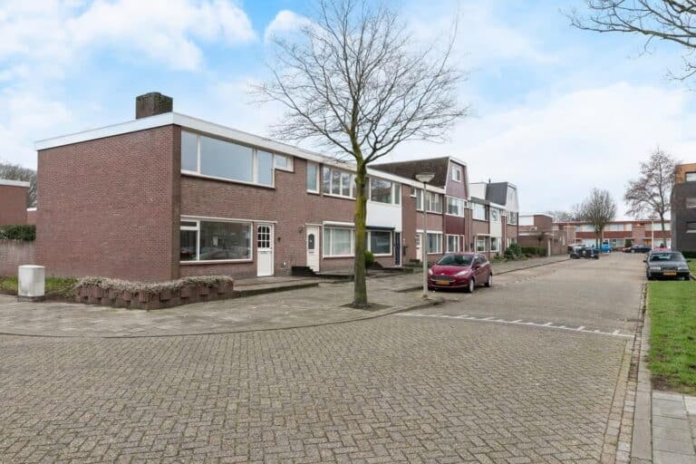 apartments for rent on Maanstraat