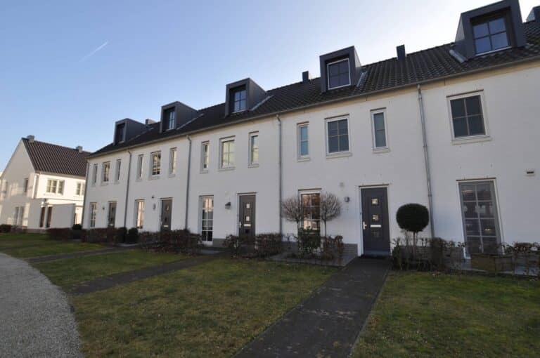 A rental house advertisment