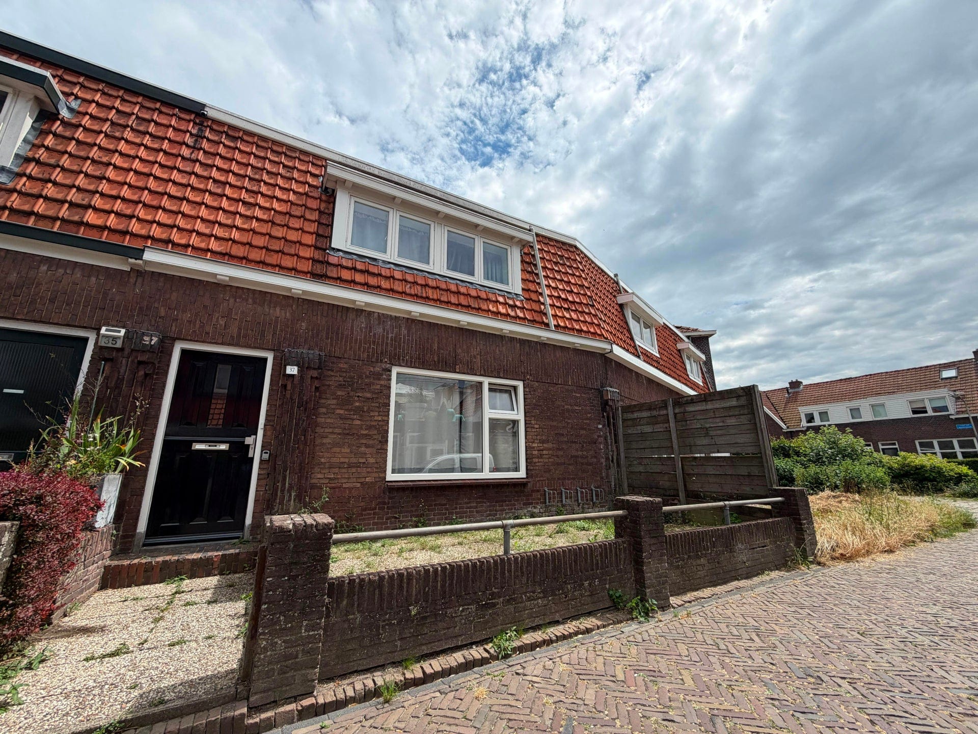 Kamer in Leeuwarden