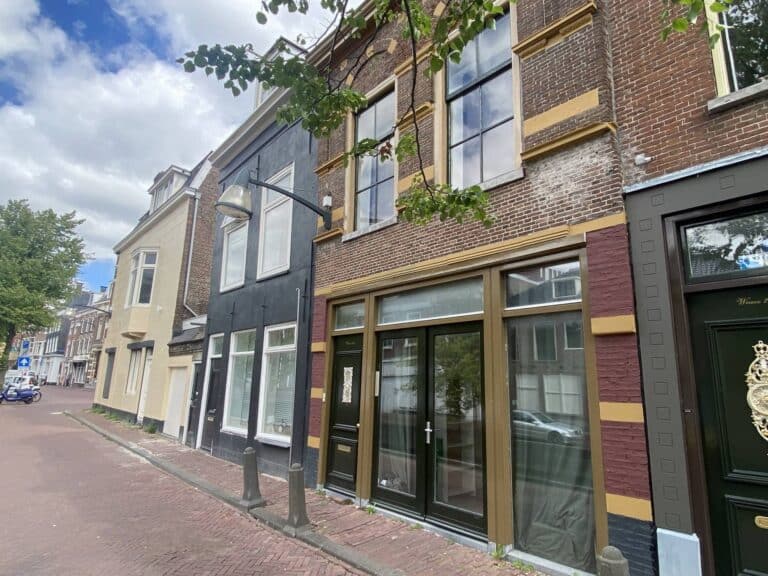 Weaze, Leeuwarden