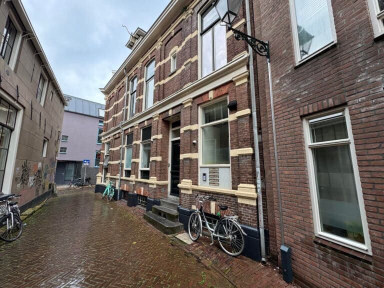 free-sector-houses for rent on Speelmansstraat