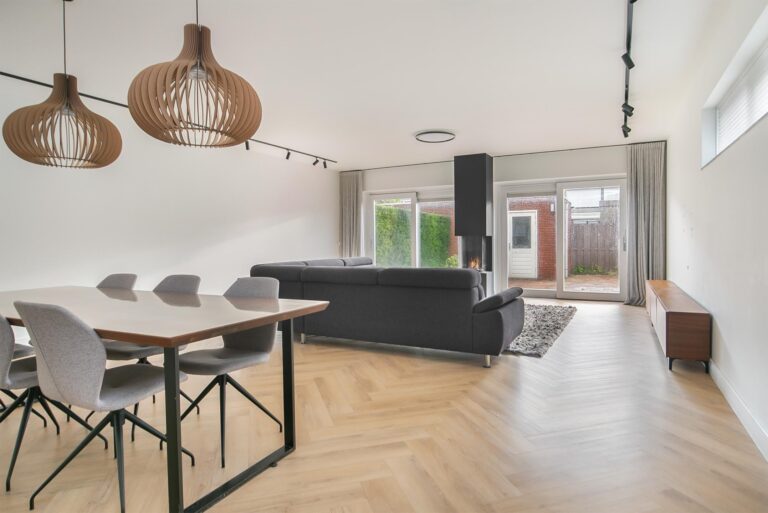 Renate Rubinsteinlaan, Amstelveen
